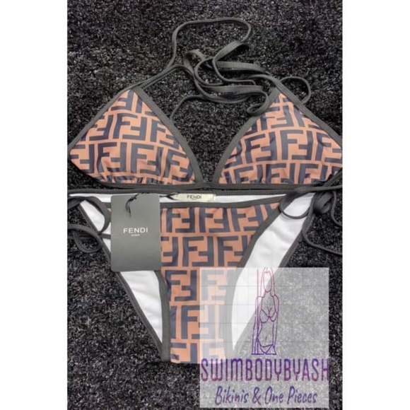 SwimSuits - Picture 9 of 12